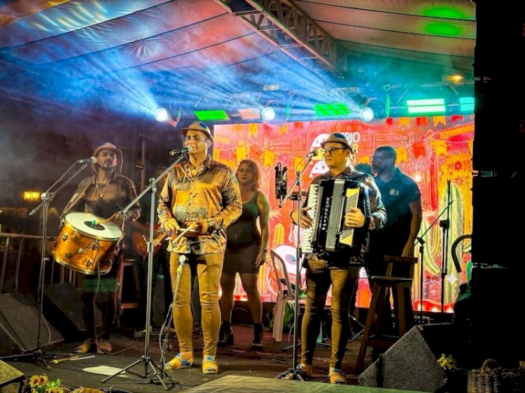 Sucesso Total: Trio Nordestino Encera o 2º Encontro de Forró Pé de Serra em Barra Grande
