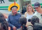 Atriz norte-americana Angelina Jolie visita aldeia onde reside cacique Raoni, em São José do Xingu