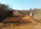 Prefeitura de Novo São Joaquim realiza melhorias em trecho da MT-448