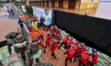 Governo de MT anuncia doação de R$ 50 milhões para recuperação de casas, escolas e estrada do RS; AL analisa projeto