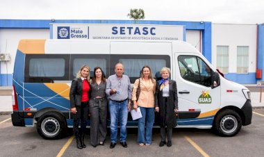 Setasc entrega veículo para Campinápolis atender a população indígena