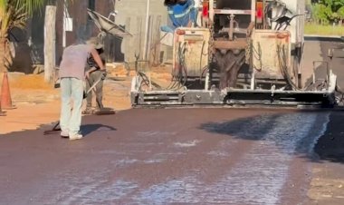 Prefeitura de Novo São Joaquim inicia obras microrevestimento e recapeamento de toda as ruas da cidade