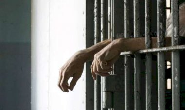 Juiz mantém prisão de pai que confessou estupro e homicídio de filho de 7 meses