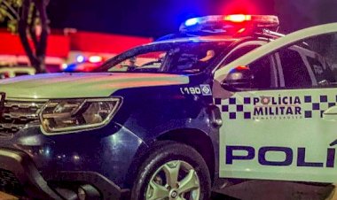 Dupla invade casa de piloto em busca de armas, agride vítima deficiente e foge com veículo