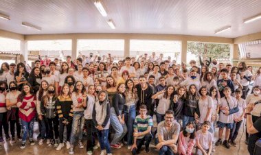 Ong que quer combater a evasão escolar está em busca de voluntários na região do Araguaia