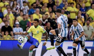 Em noite para esquecer, Brasil é goleado pela Argentina por 4 a 1