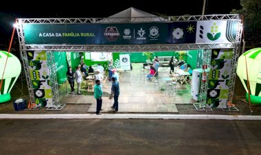 Estande do Sistema Famato, Senar e Sindicato agrega conhecimento durante a Exponovo em Novo São Joaquim