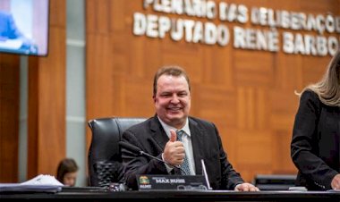 Max descarta candidatura por agora e quer focar na Mesa da AL