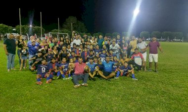 Seleção sub-15 de Campinápolis é campeão da Copa Araguaia