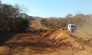 Prefeitura de Novo São Joaquim realiza melhorias em trecho da MT-448