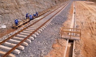 Impasse com indígenas trava trecho e pode atrasar ferrovia até Água Boa