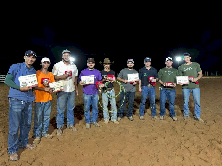 Final do rodeio emociona o público na Exponovo em Novo São Joaquim