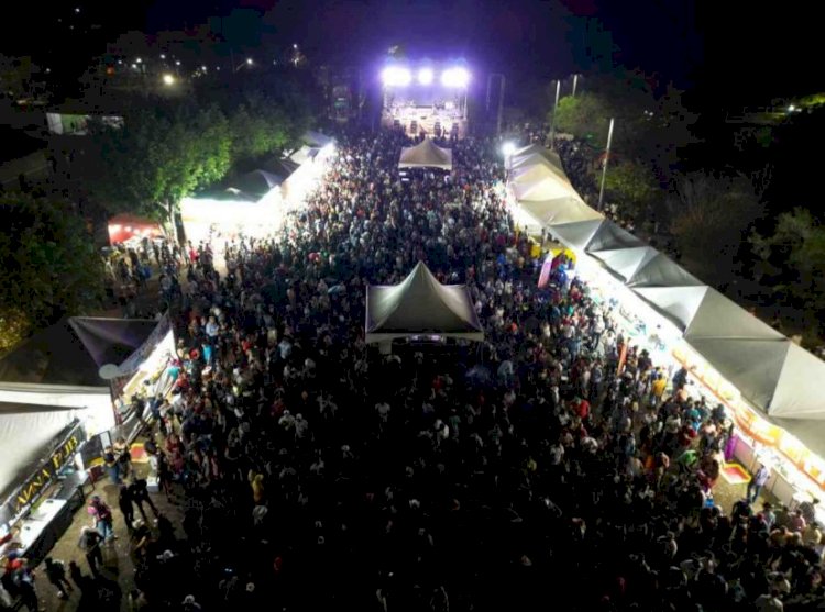 Segunda noite do 17º Festival de Pesca na Cachoeira da Fumaça teve recorde de público com shows de Hugo e Guilherme e Zé Ricardo e Thiago; vídeo