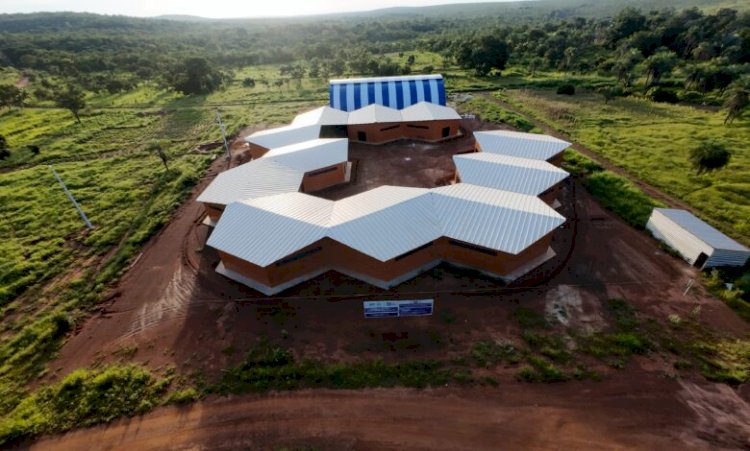 Construção de novo prédio da Escola Indígena Dom Felippo Rinaldi alcança a marca de 80