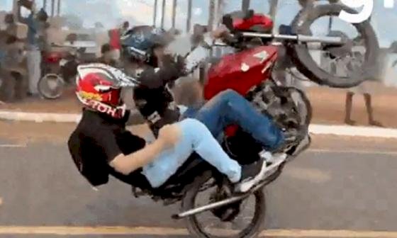 Prefeito 'dá grau' em evento promovido por ele em Mato Grosso