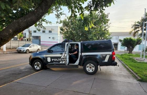 Polícia Civil apreende drogas e munições em quitinete em Ribeirão Cascalheiras; quatro pessoas são presas