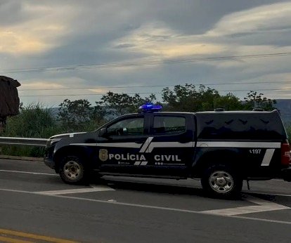 Polícia Civil prende foragida da Justiça por homicídio em Cocalinho