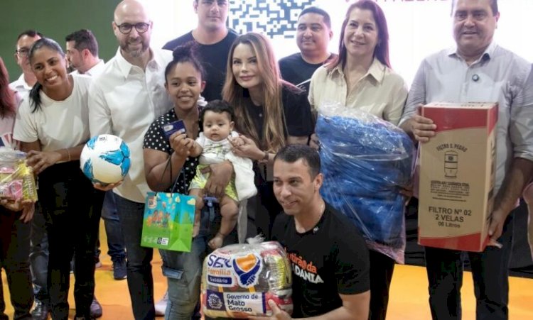 Primeira-dama de MT e Setasc entregam cestas de alimentos, cartões e serviços gratuitos em Primavera do Leste