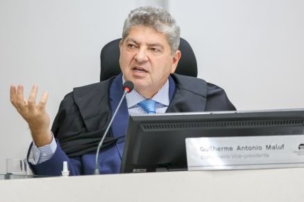 TCE trava pregão do CODEMA de R$ 19,5 milhões e vê indícios de edital “sob medida” para fornecimento de material didático e plataforma digital no Vale do Araguaia