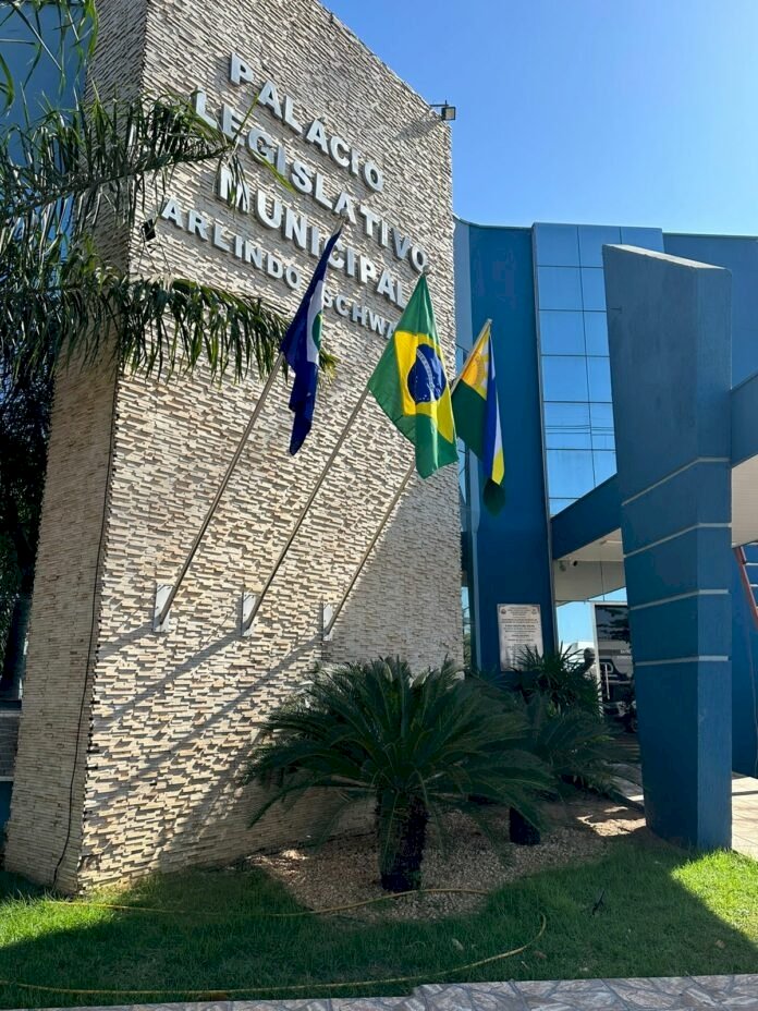 EXCLUSIVO - Câmara de Canarana vota contas de ex-prefeito na segunda-feira enquanto denúncias sobre milhões em recursos públicos ganham repercussão; VEJA VÍDEO