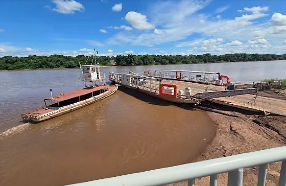 Araguaiana regulariza travessia de balsa com Registro do Araguaia após acordo entre municípios